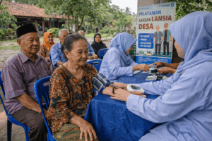 Pentingnya Kesehatan Lansia di Desa melalui Pemeriksaan Rutin